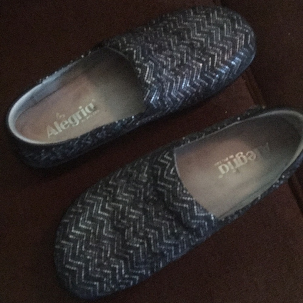 Algeria Slip ons-  gently used